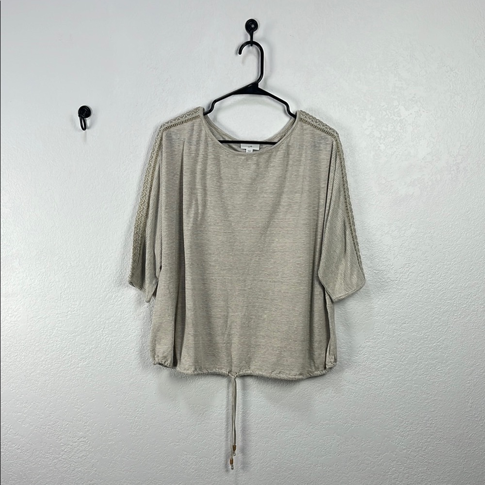 J Jill Linen Blend Top Beige Minimalist Crochet Sleeve Detail Boho Sz L TC0552
